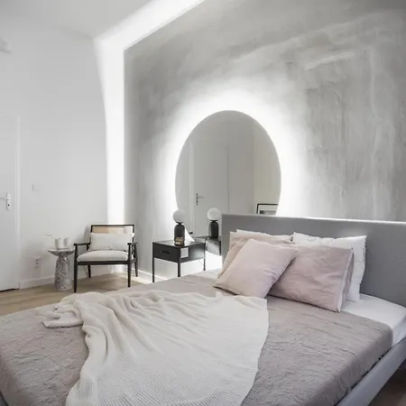 Apartment Modern In New Town By Days